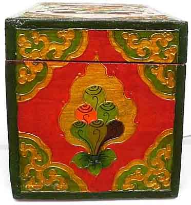 handbemaltes tibetisches Schmuckkstchen aus Holz