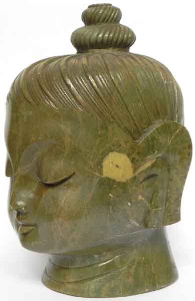 Steinskulptur Buddha Kopf grner Marmor