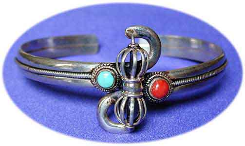 Vajra Armreif