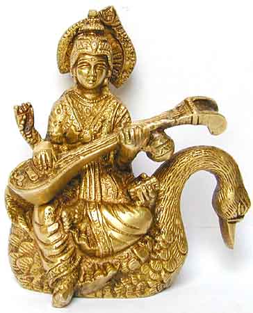 Saraswati Statue