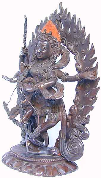 Kurukulla Statue