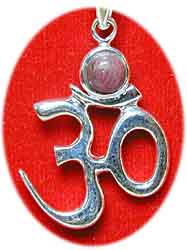OM-Anhnger Sterling Silber/Rubin